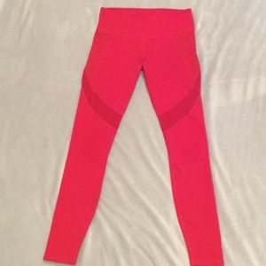 ❤️Fabletics Leggings!!❤️
